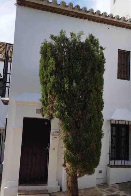 Stylish Spanish 3 Bd Townhouse On The Golden Mile Marbella Esterno foto