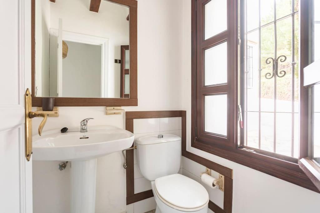 Stylish Spanish 3 Bd Townhouse On The Golden Mile Marbella Esterno foto